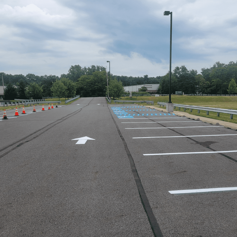 Commercial Parking Lot Maintenance Services